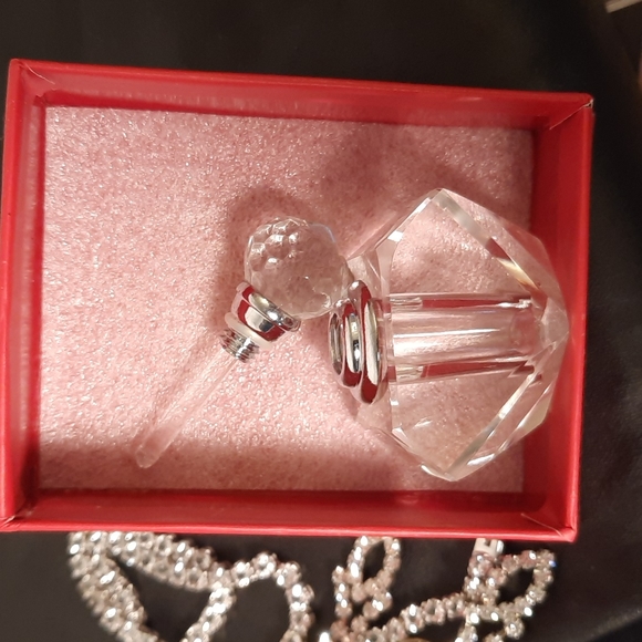 Vintage Perfume Bottle with Dauber NWT - Picture 4 of 5